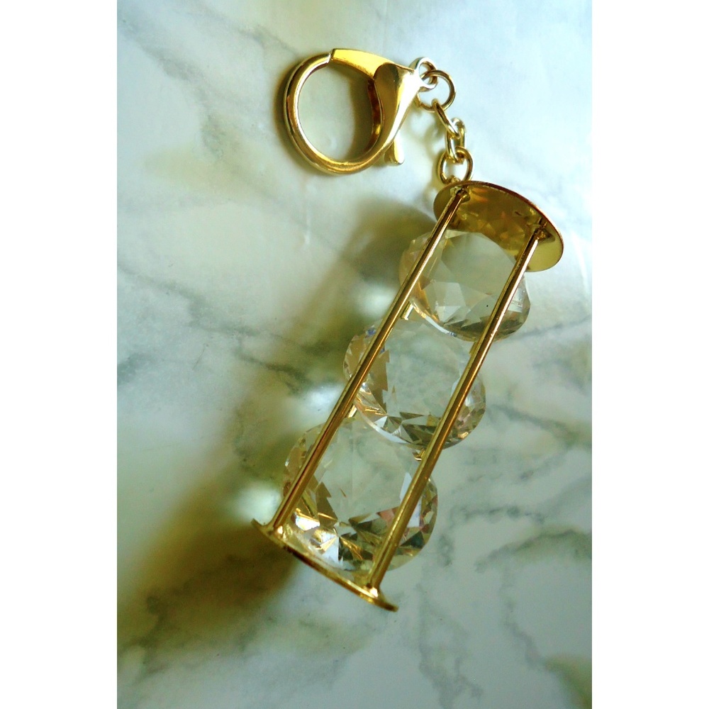 Caged Diamond Keychain - Picture 2 of 5
